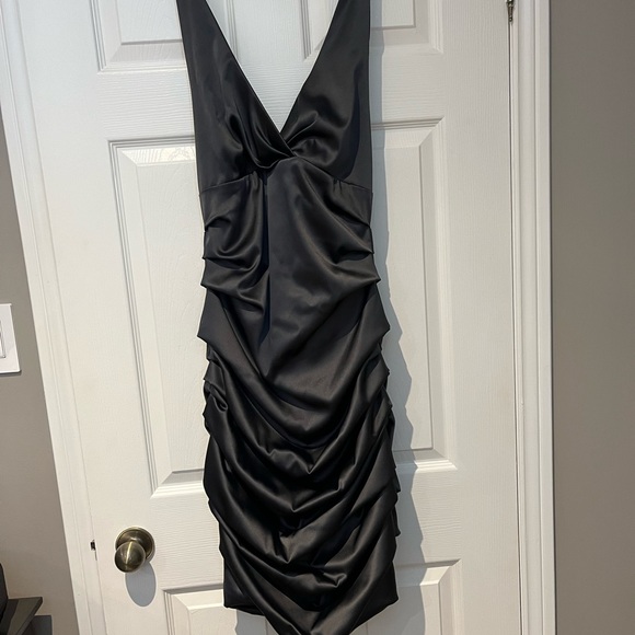 Women’s halter satin ruched cocktail dress from Le Chateau - Picture 1 of 9